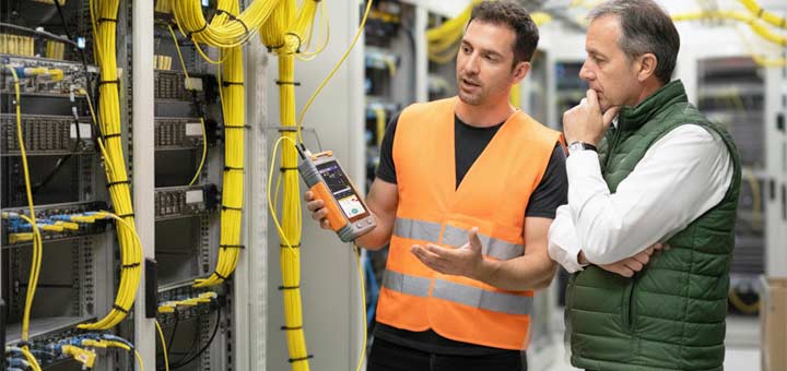 Working with optical fiber is easyl