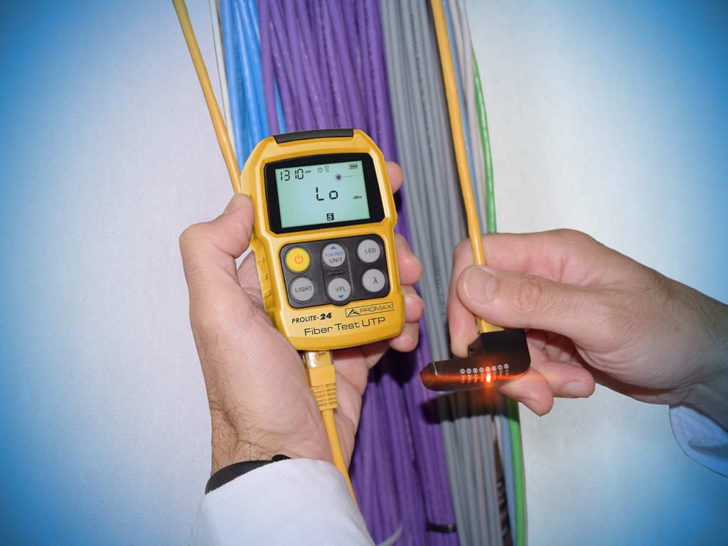 PROLITE-24 Fiber Test UTP: Optical power meter, VFL and Ethernet tester
