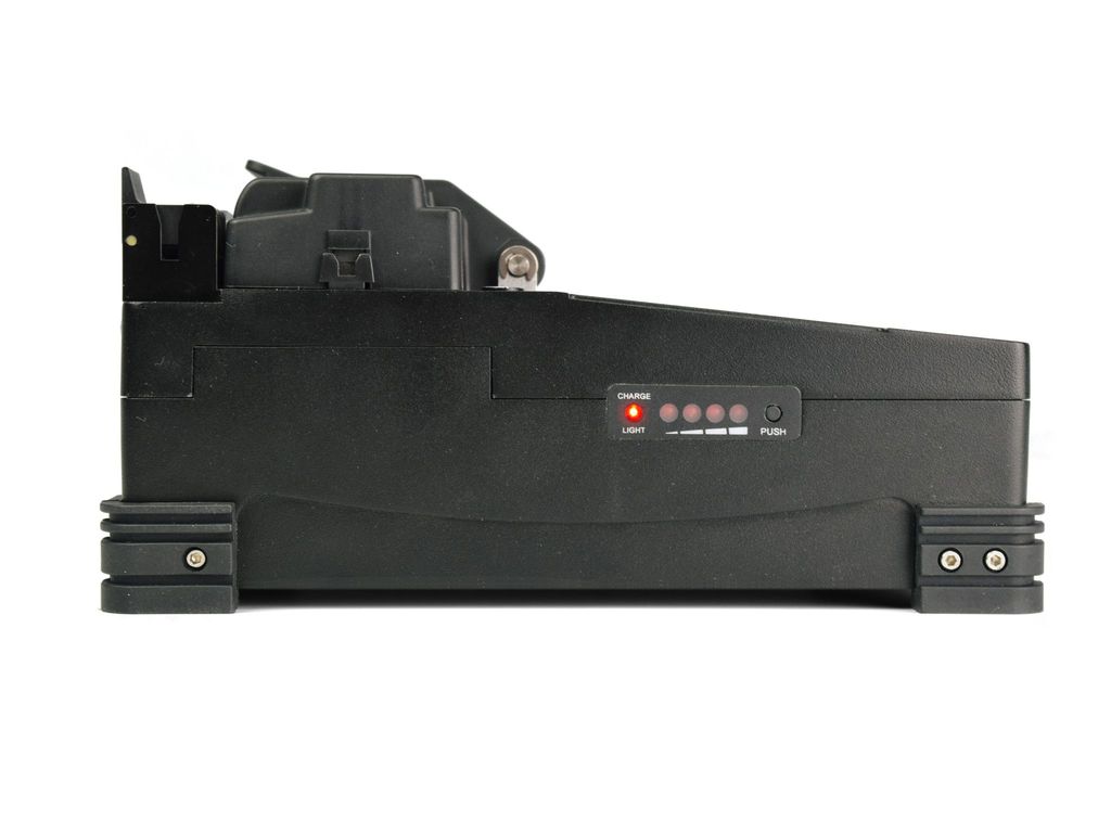 PROLITE-42: Ultra slim fibre optics splicer